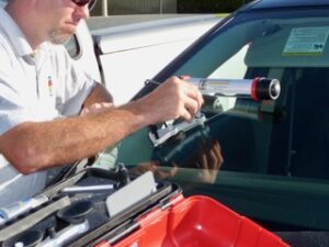 fix car windshield chip crack repair